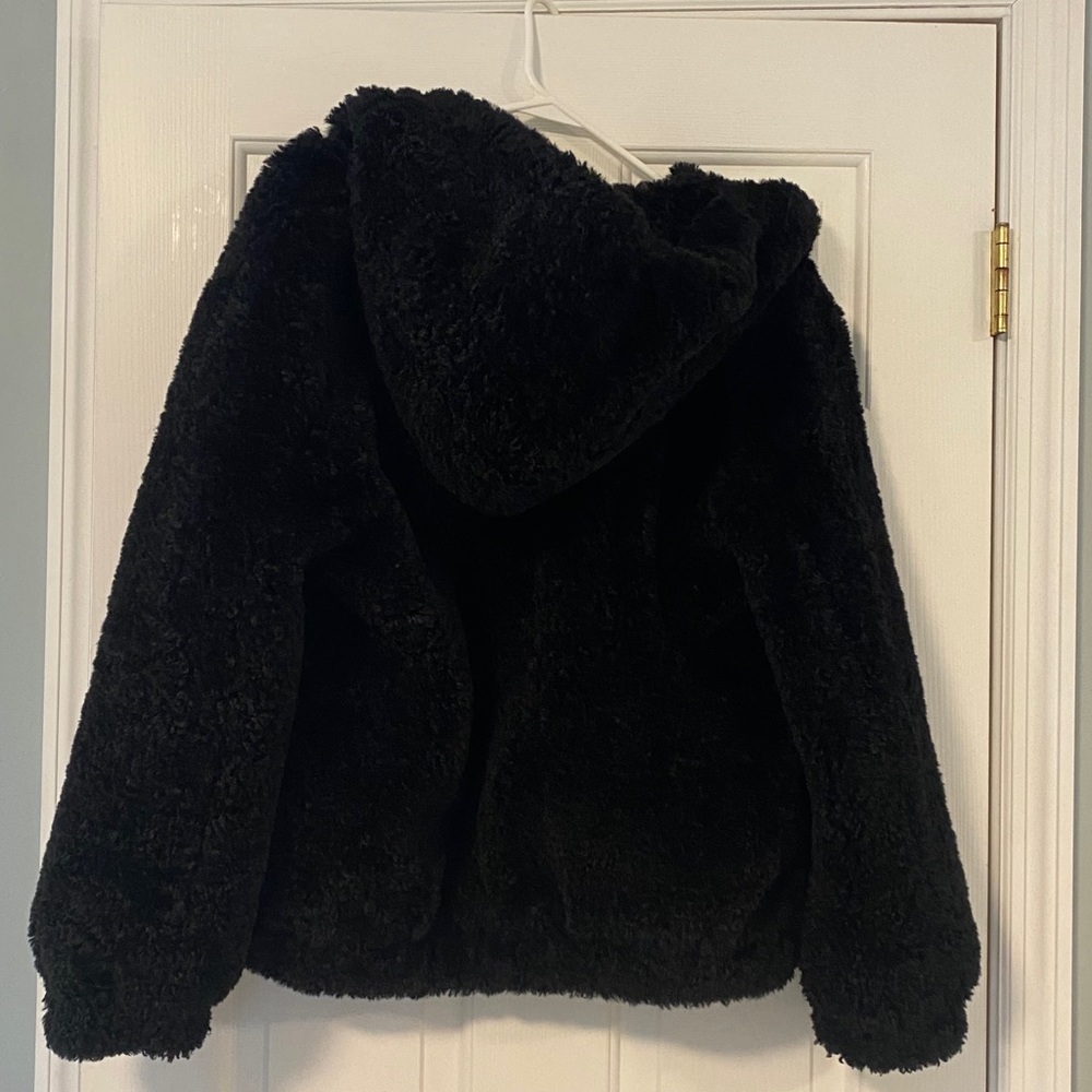 Fuzzy Jacket - Picture 4 of 5
